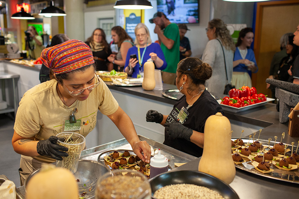 North American Traditional Indigenous Food Systems